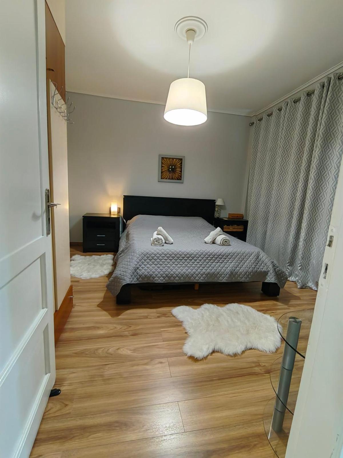 Hill View Apartment Near Acropolis เอเธนส์ ภายนอก รูปภาพ